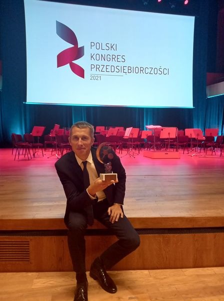 Polska Nagroda Przedsiębiorczości dla LOIiWA Wojciech Szefner.jpg