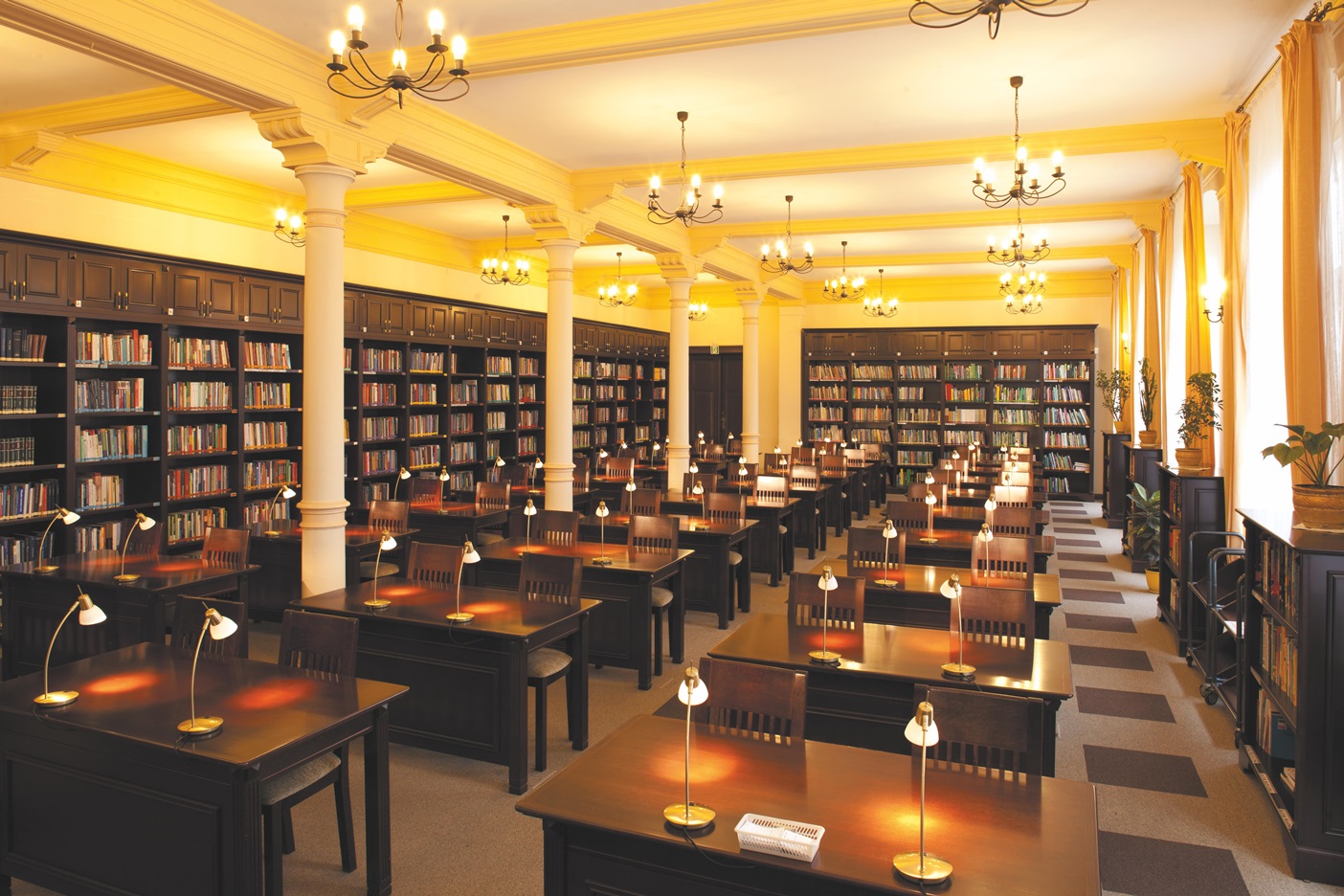 Biblioteka Sulechów.jpg
