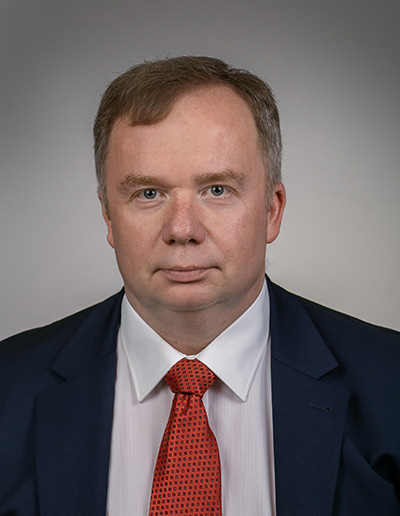 huzarski01.jpg