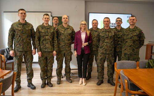 Komunikacja i wizerunek – Instytut Filologii Polskiej UZ zorganizował szkolenie dla wojska
