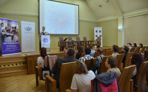 Zakończenie Blended Intensive Programme: Dynamics of Interactions in various complex systems