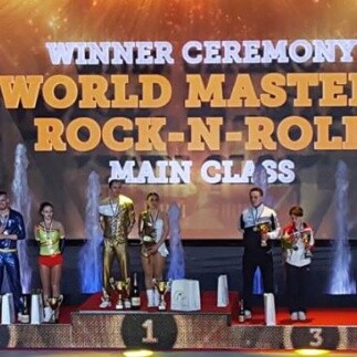 Złoto w zawodach Światowej Federacji  Rock’n’Rolla Akrobatycznego dla studentów UZ