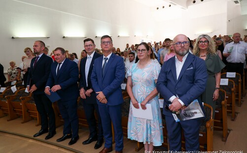 Over 80 New Doctors Set Out into the World – 2026 Graduation Ceremony for the Medical Programme