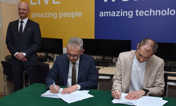 Another Partner Laboratory at the University of Zielona Góra – This Time under the Auctane Banner