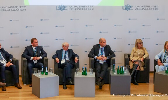 UZ areną dyskusji o transgranicznej współpracy naukowej