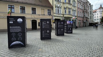 Wystawa - lot w kosmos