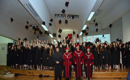 Piąty rocznik opuścił Collegium Medicum UZ - absolutorium kierunku lekarskiego