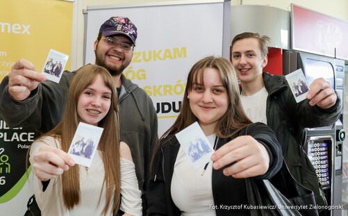 Targi Pracy UZ miejscem rozmów studentów z pracodawcami