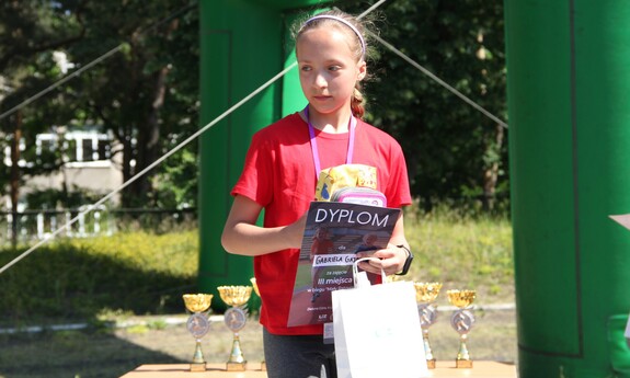 Gabriela Gajdzis (3. miejsce w biegu dla dzieci - kategoria 2012-2013), fot. J. Czarnecka