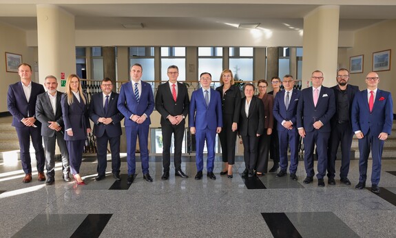 UZ Participates in a Meeting with Lu Shan, Ambassador of the People’s Republic of China