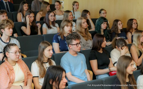 II edycja projektu mUZg zakończona. Licealiści wzięli udział w zajęciach na UZ