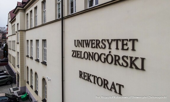 Zimowa sesja egzaminacyjna na UZ