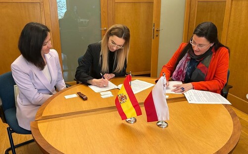 The University of Zielona Góra Establishes Cooperation with the University of Alicante in Spain!