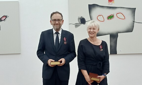 Pracownicy UZ uhonorowani medalami "Gloria Artis"