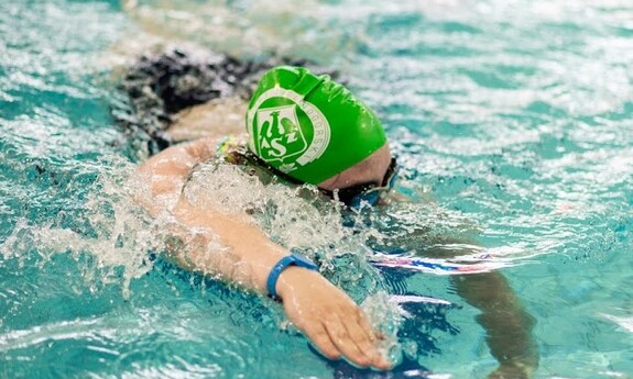 I miejsce w klasyfikacji drużynowej w Integracyjnych Mistrzostwach Polski AZS w pływaniu zdobyła drużyna KU AZS UZ