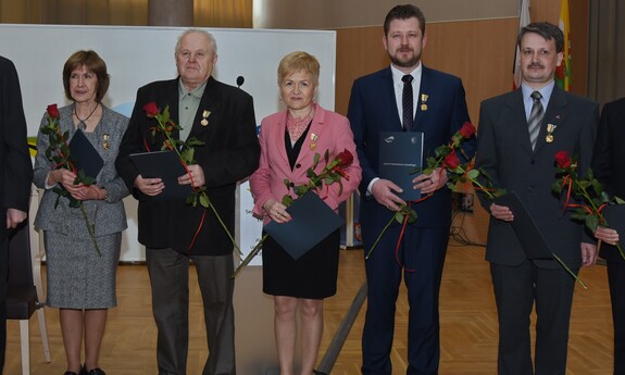 Honorowa Odznaka za Zasługi dla Województwa Lubuskiego dla prof. Ewy Narkiewicz-Niedbalec z UZ